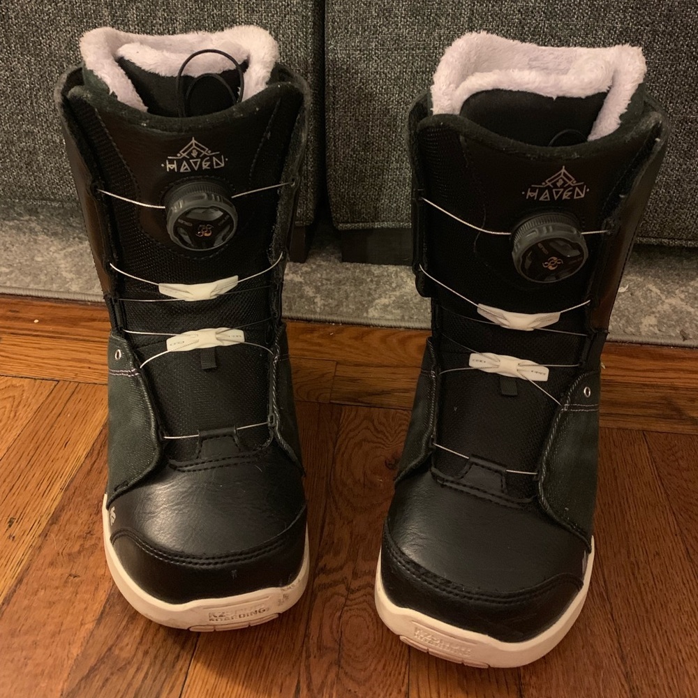 K2 Snowboard Boots, Women’s Haven size 8.5.